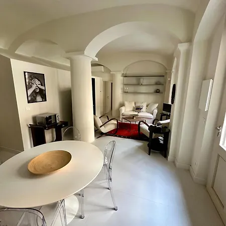Casa Delle Colonne - Centro Turin